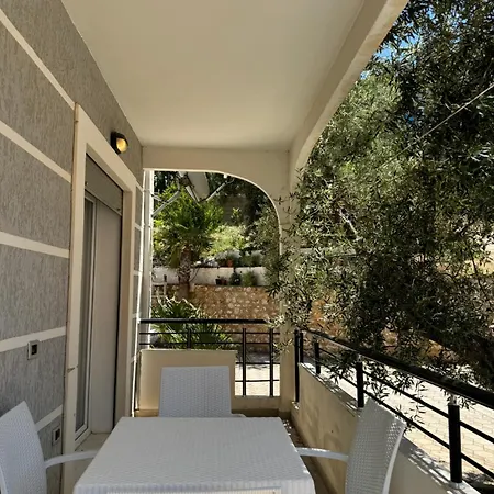 Horizon Apartment